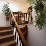 Bright One Bed Flat Close To Bri & University