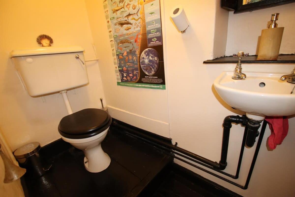 Bright One Bed Flat Close To Bri & Apartment Bristol
